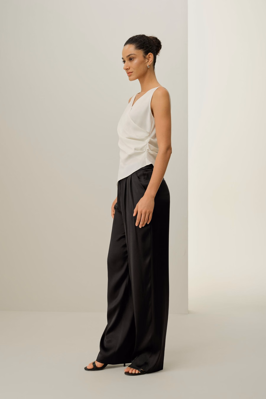 Élise V-neck Top