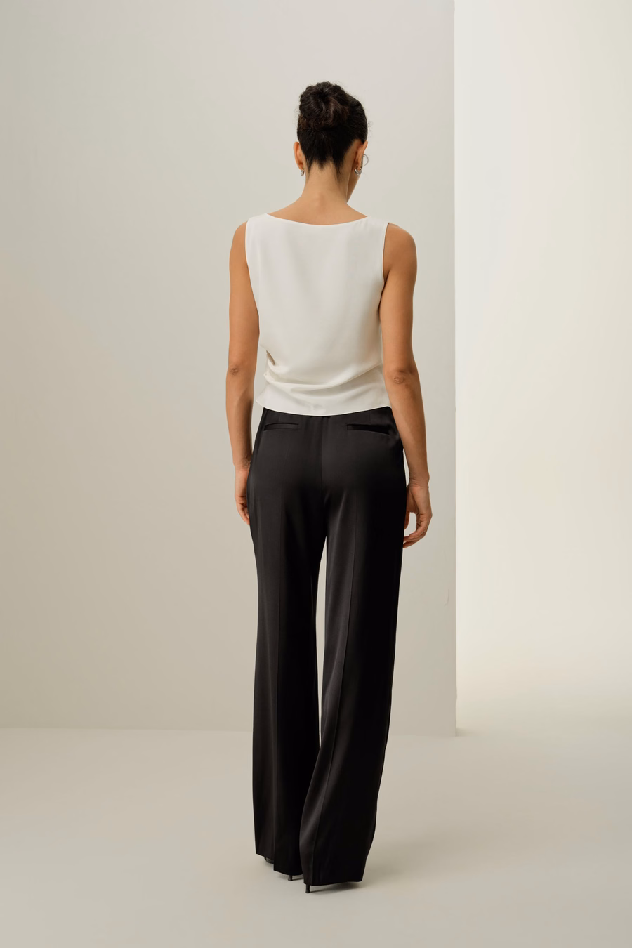 Élise V-neck Top