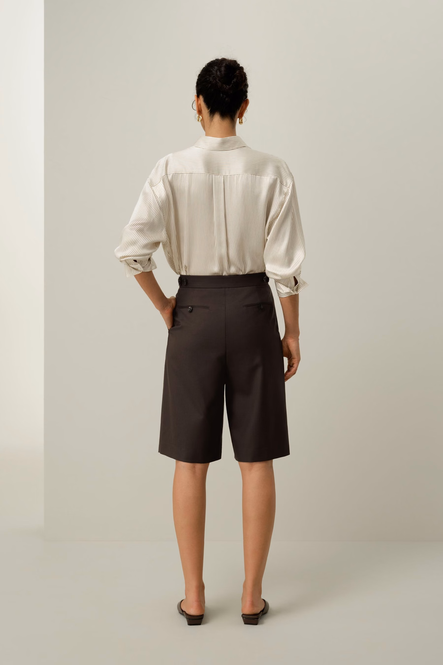 Wool-Silk Bermuda