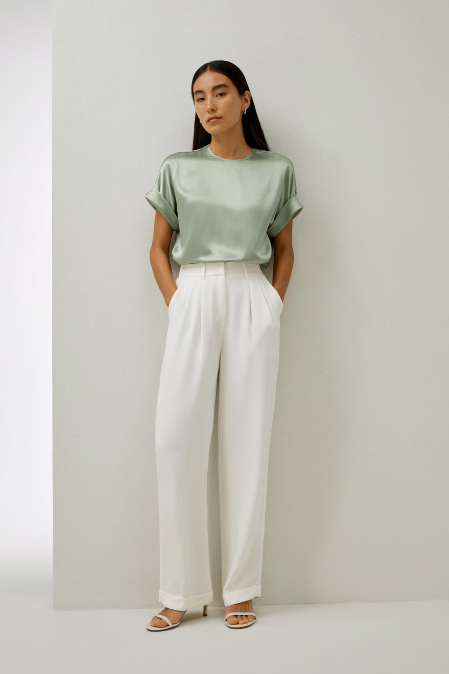 Obliuque Sleeves Round Neck Silk Tee