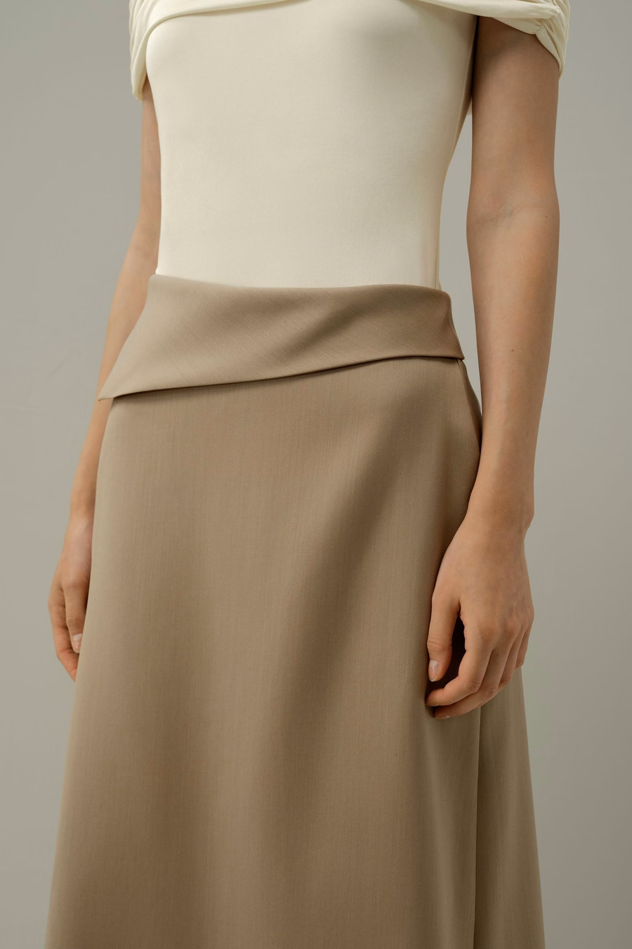 Asymmetrical Waist Silk-Wool Midi Skirt