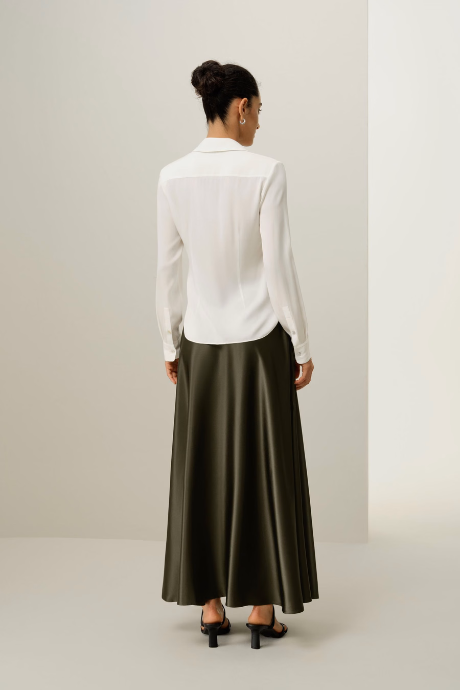 Elegant Silhouette Silk Shirt