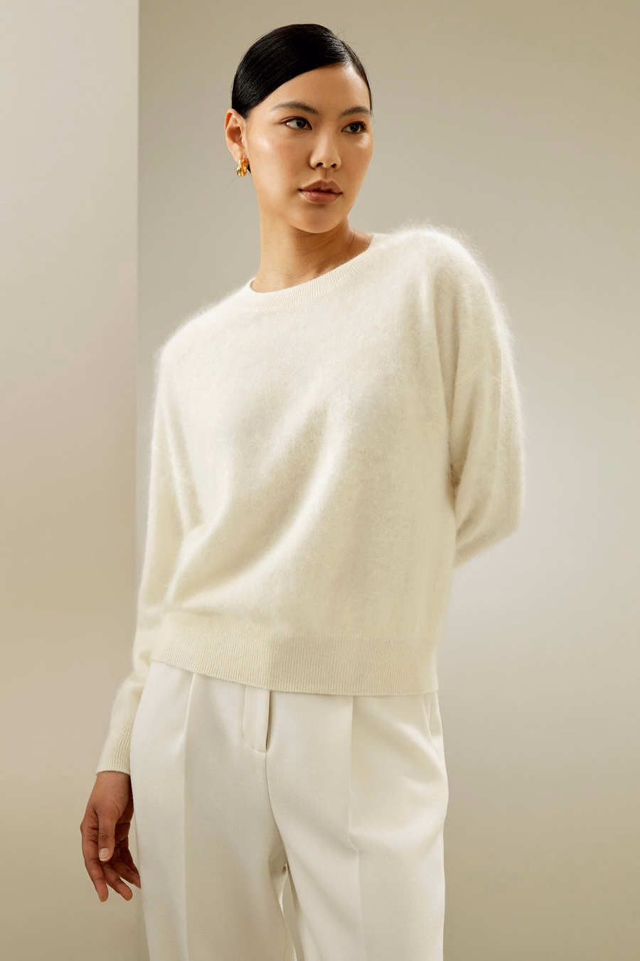 Relaxed Drop-Shoulder Cashmere Sweater