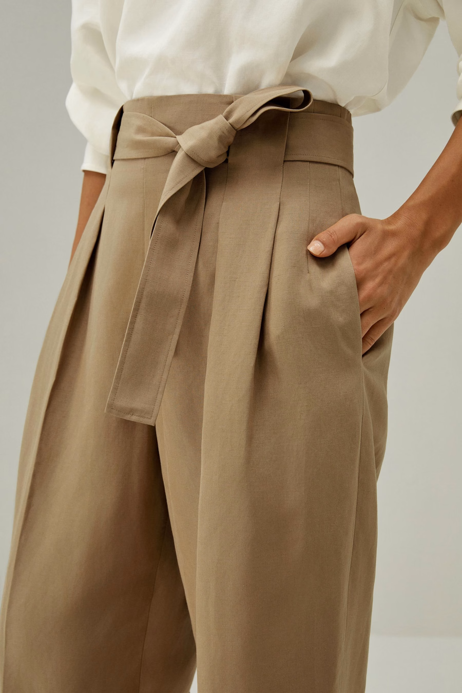 Breathable Silk-Linen Blend Tapered Pants