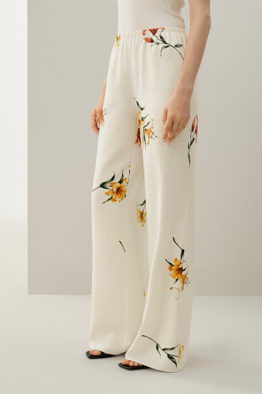 Lily print silk pull-on pant